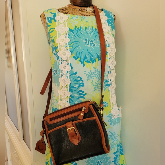 Liz Claiborne Vintage Genuine Leather Black & Brown Crossbody Shoulder Bag Purse - Picture 2 of 9